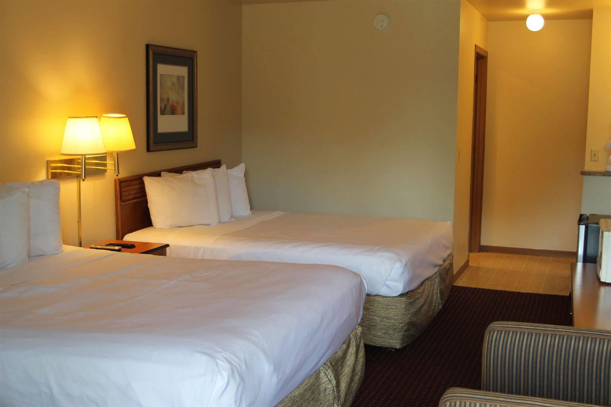 Malibu Inn Lake Delton ภายนอก รูปภาพ